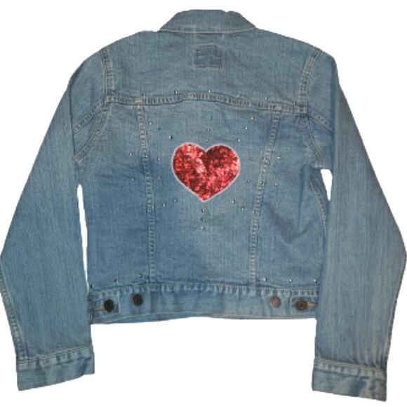 Levi Strauss Girl's LG Classic Denim Wash Sequin Red Heart Studded Jean Jacket - Picture 1 of 5